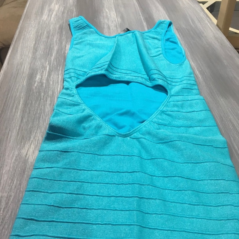 Bebe Dress - Picture 6 of 6